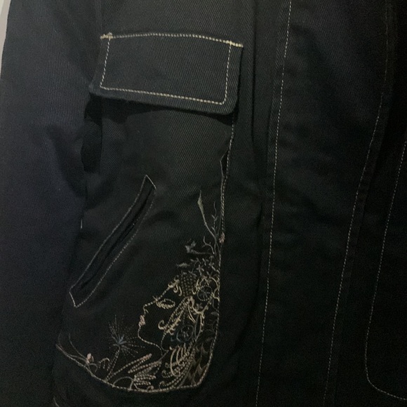 Black denim jacket. With fur collar. - Picture 4 of 7